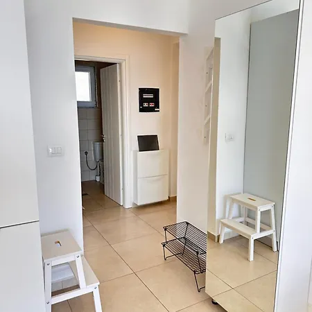 Miracle Sea Apartment