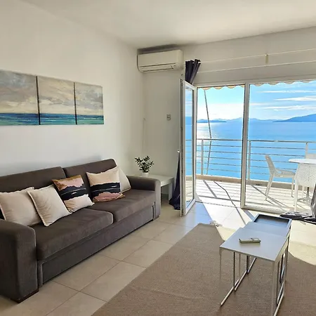 Miracle Sea Apartment Sarande