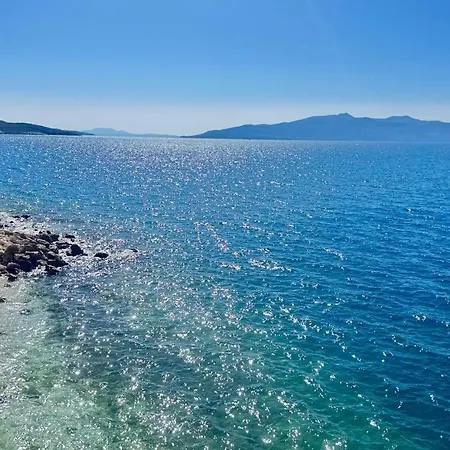 Apartment Miracle Sea