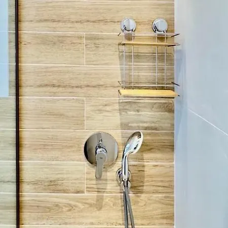 Apartment Miracle Sea