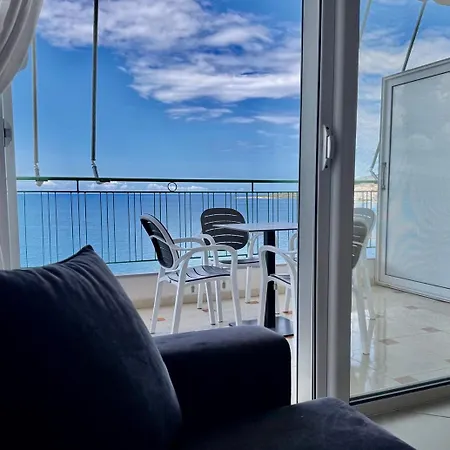 Apartment Miracle Sea